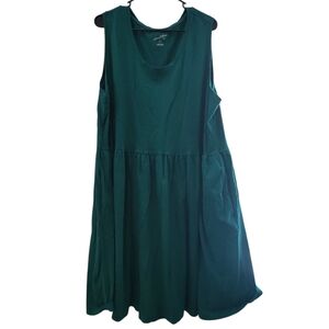Universal Thread Green Sleeveless Dress